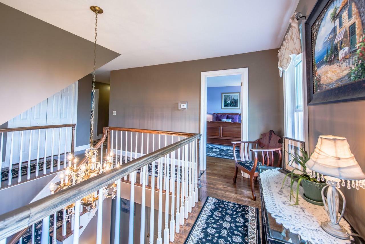 Above The Bay At Thornton Adams House Bed & Breakfast Plymouth Exterior foto
